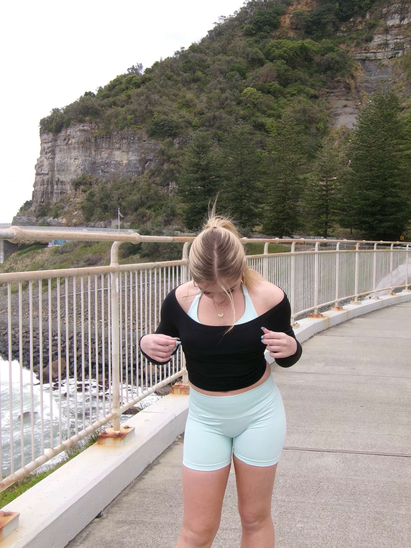 Palm blue activewear shorts